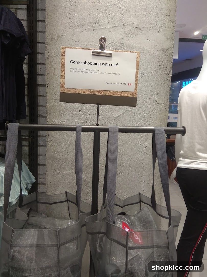 Shopping Tote Bags Display