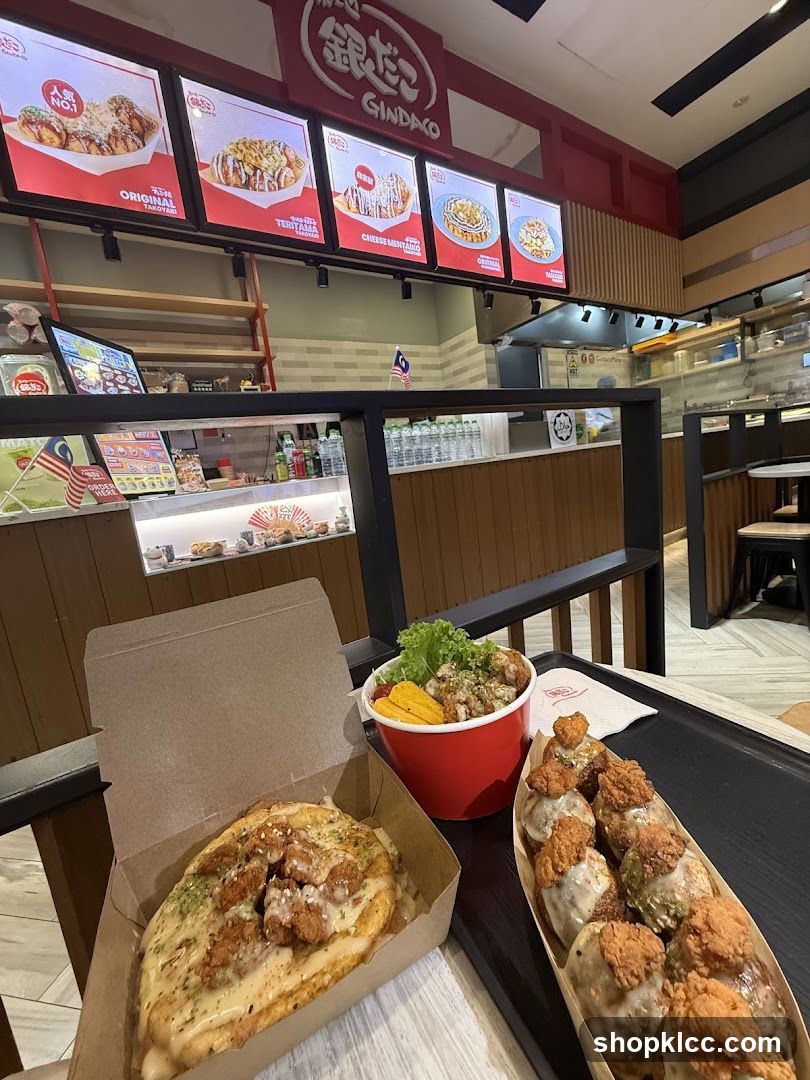 Gindao Food Court Interior