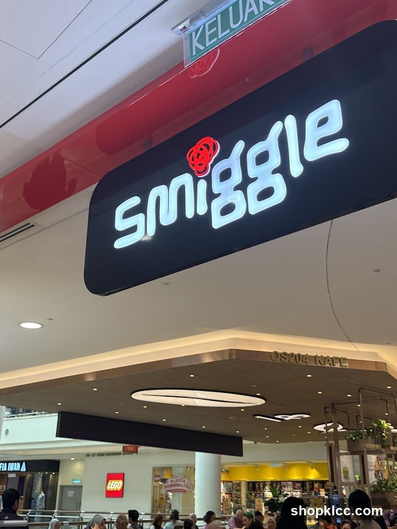 Smiggle Store Sign
