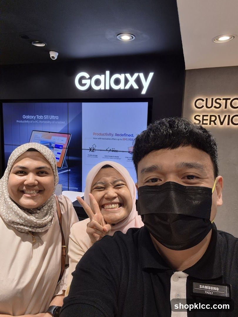 Samsung Galaxy Store