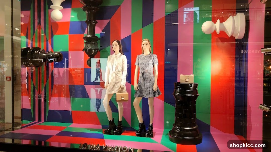 Louis Vuitton Window Display