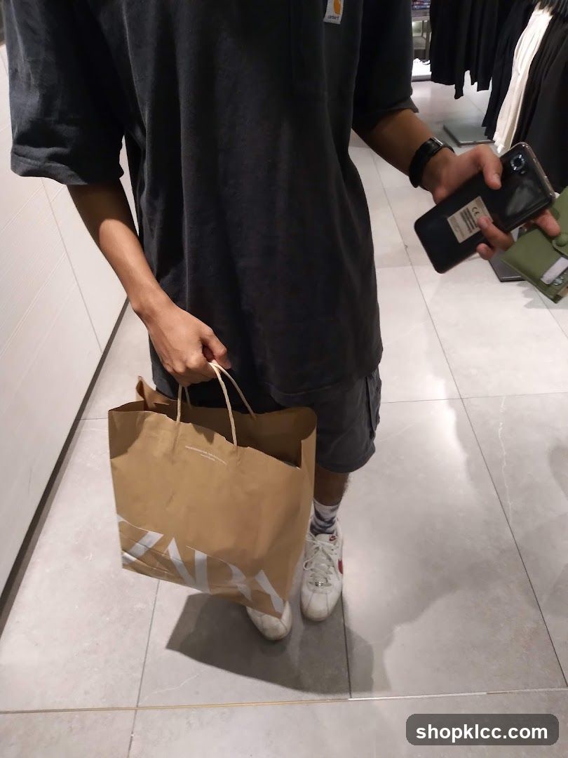 Shopping Bag and Phone
