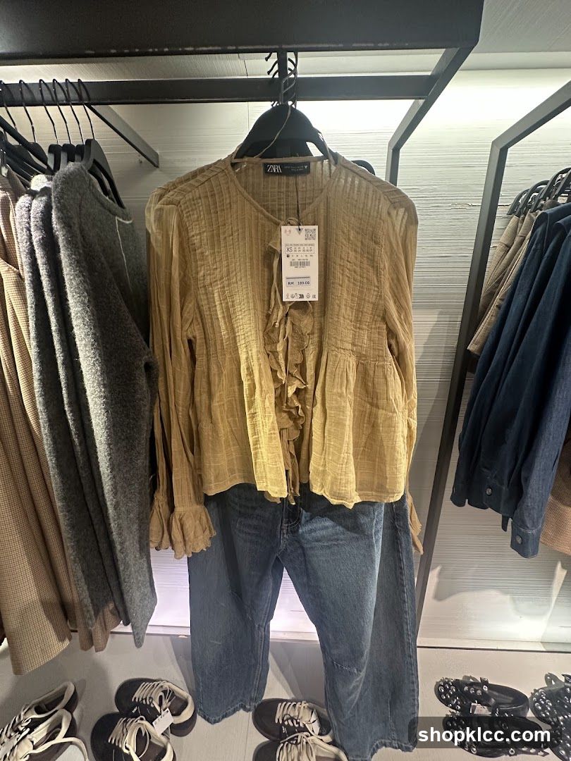 Zara Clothing Display