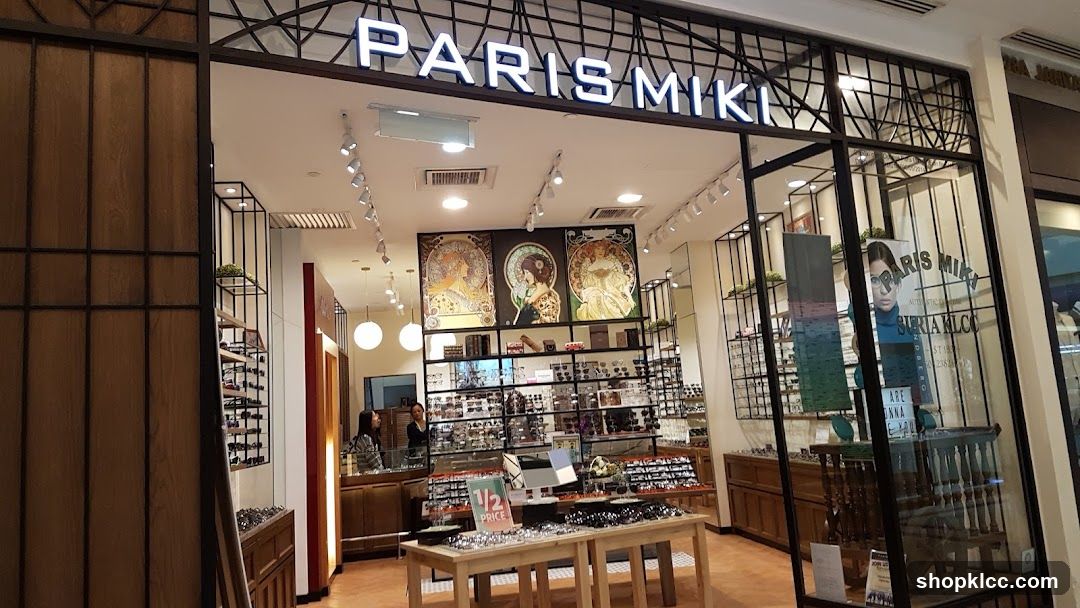 Paris Miki