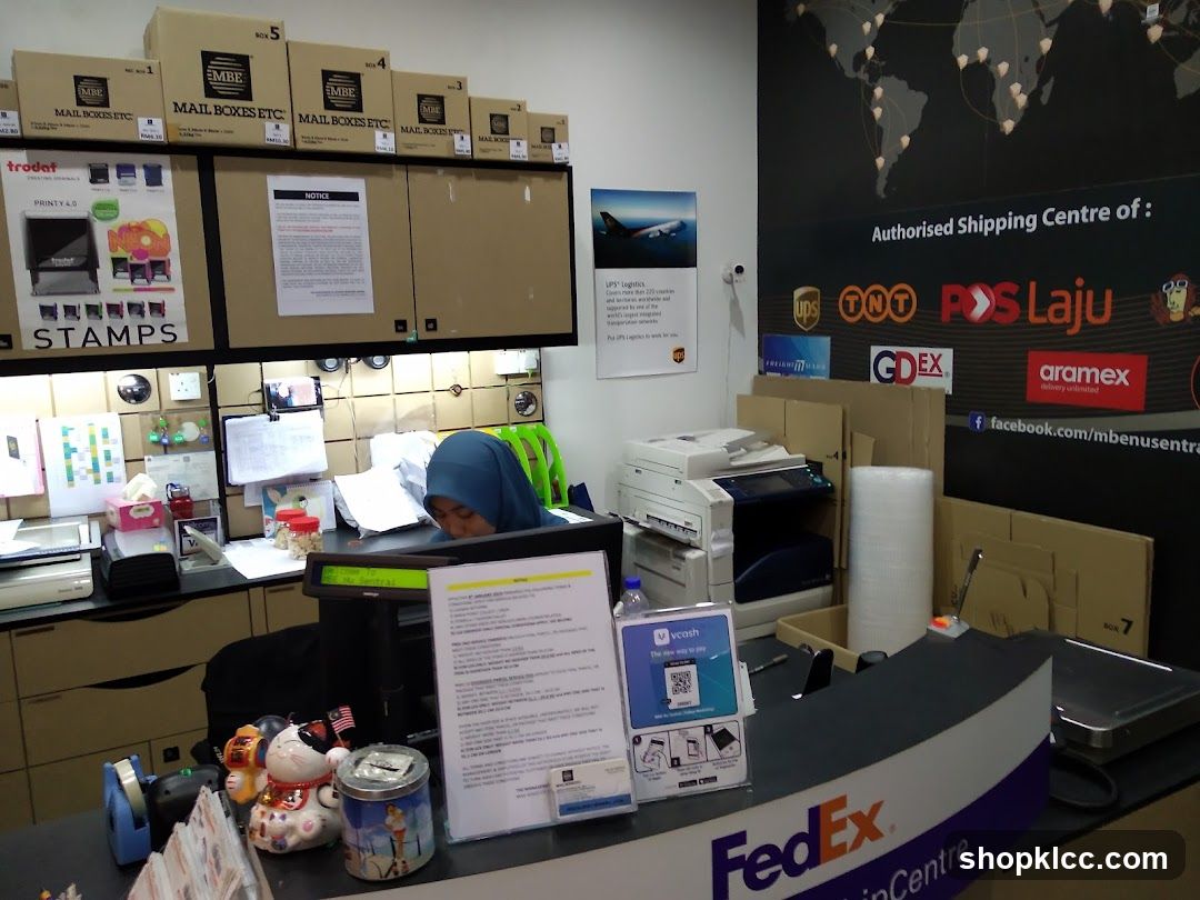 Shipping Centre Counter