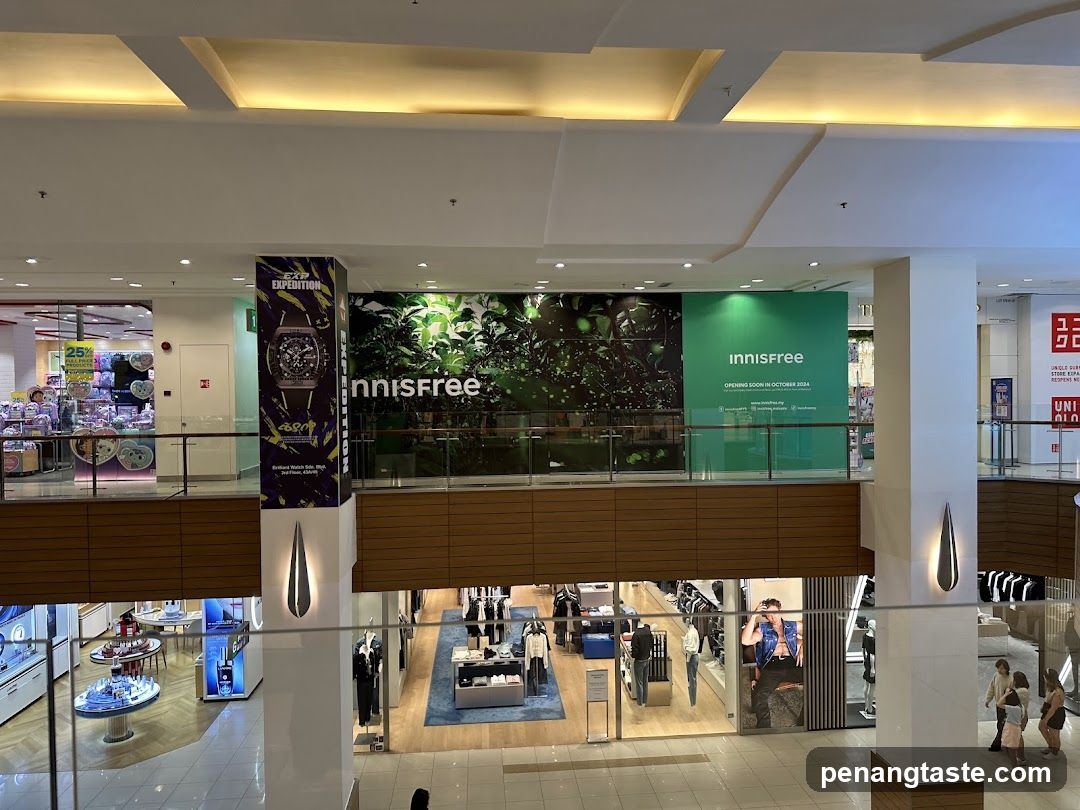 Innisfree Store Under Renovation
