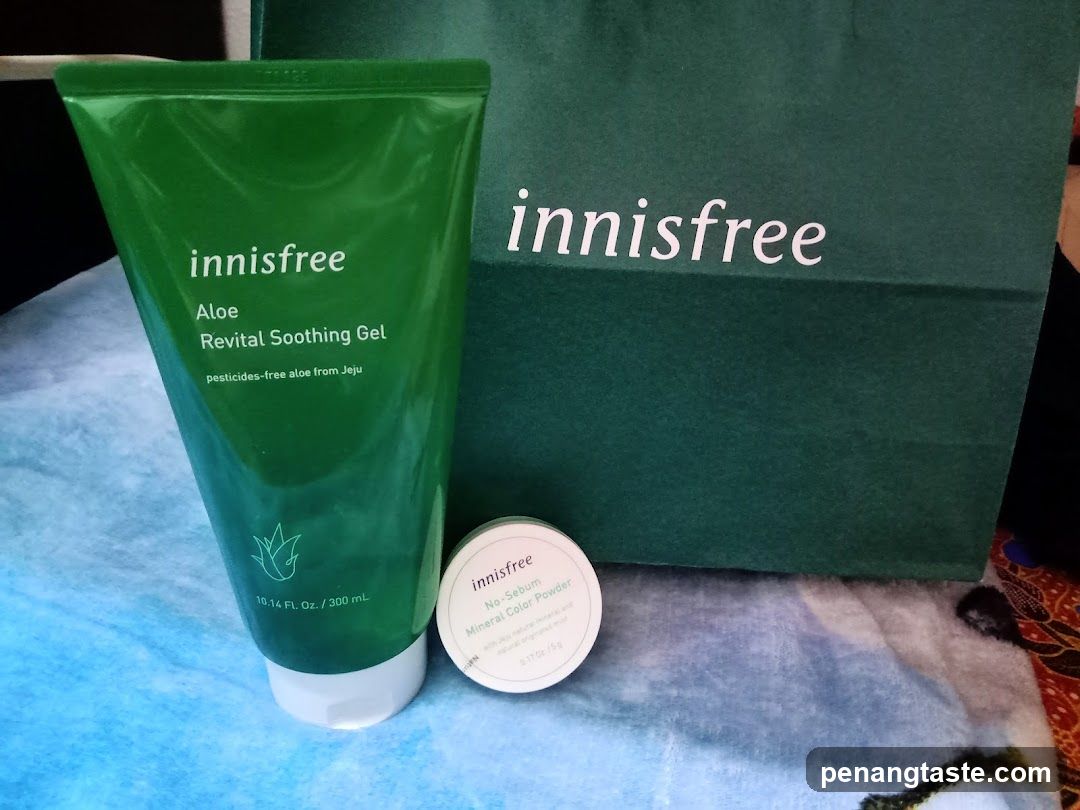 Innisfree Aloe Revital Soothing Gel and Mineral Color Powder