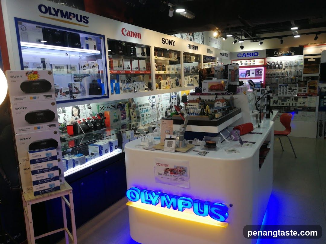 Camera Store Display
