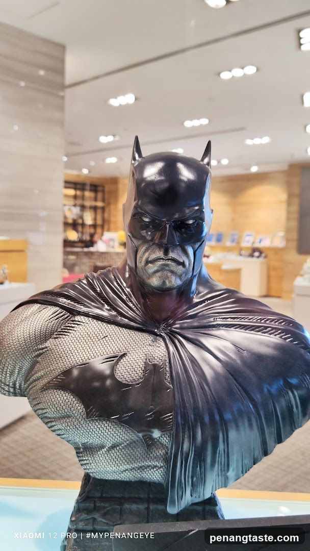 Batman Bust