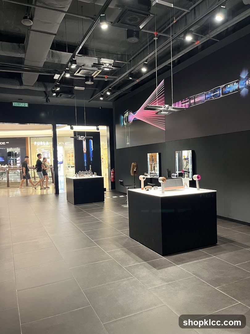 Modern Retail Store Display