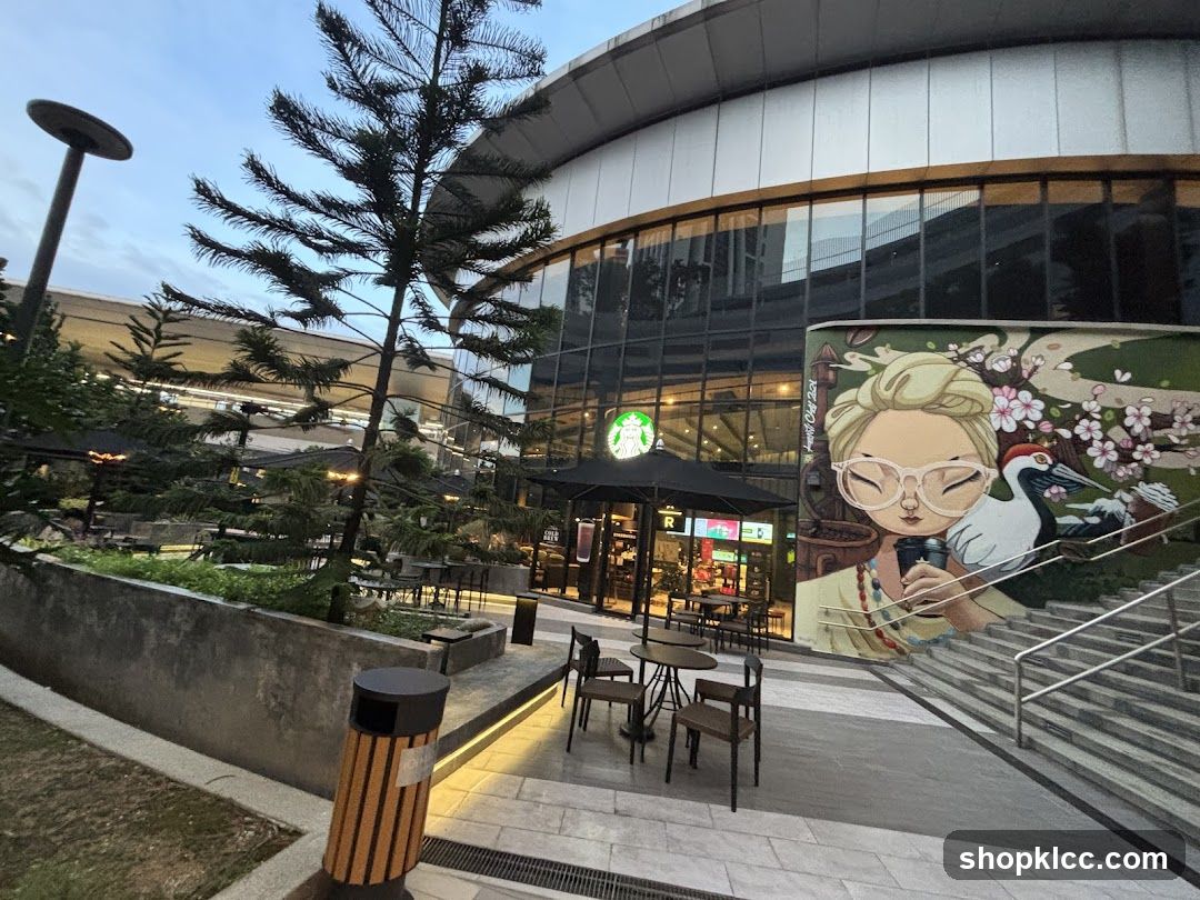 Starbucks Storefront