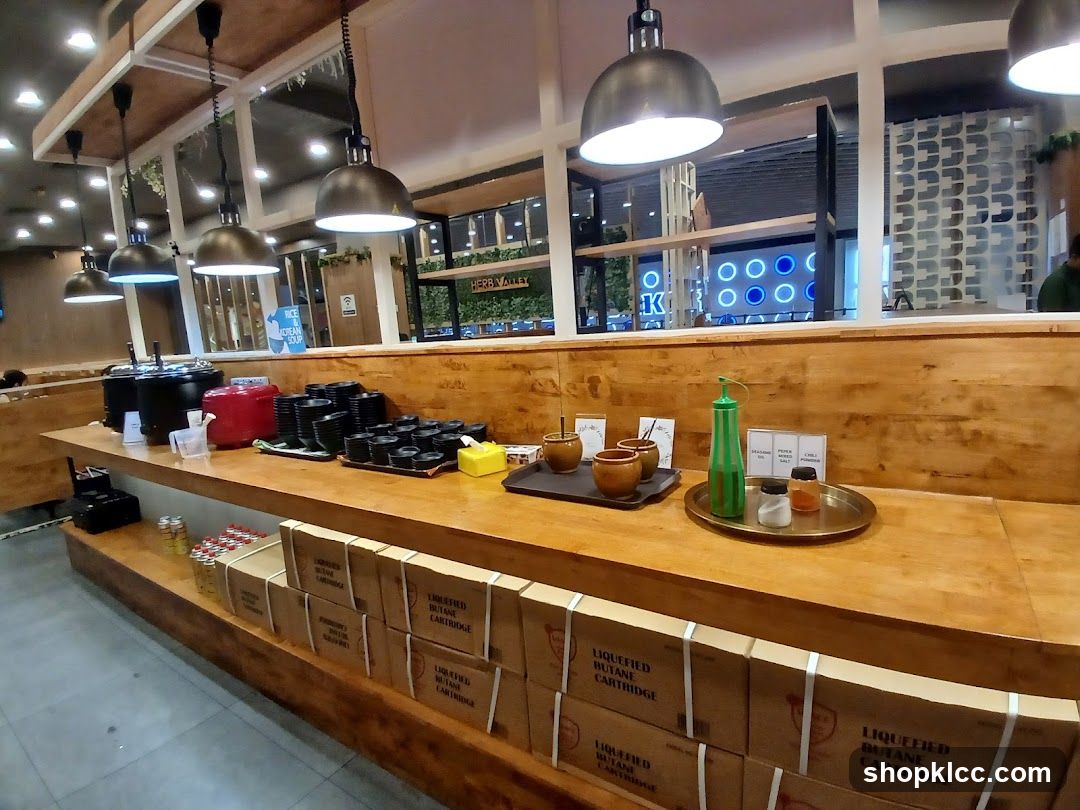 Buffet Counter