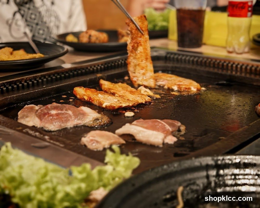 Grilling Meat
