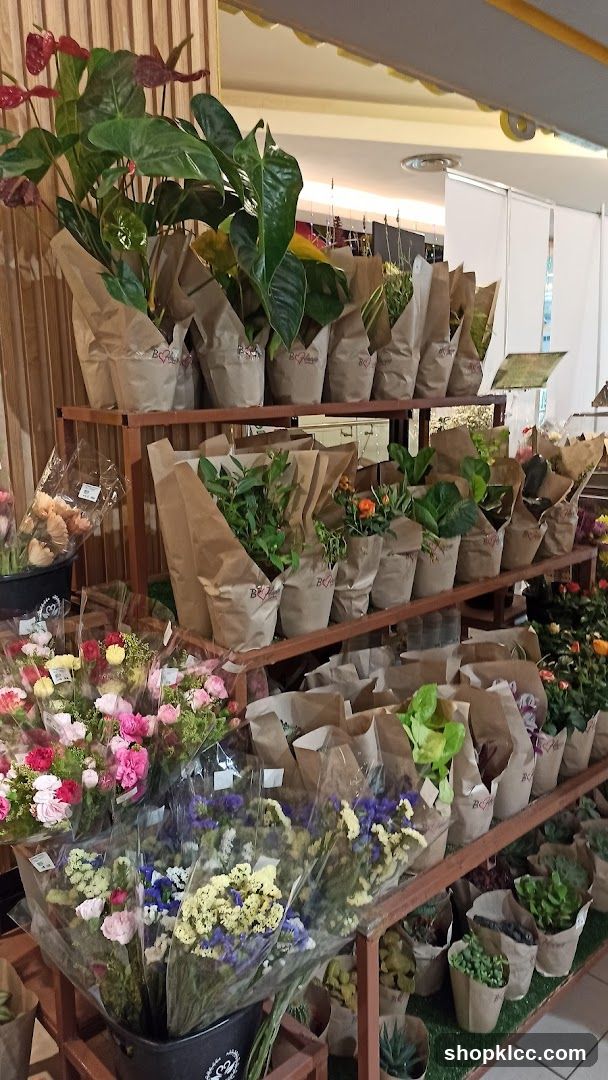 Flower shop display