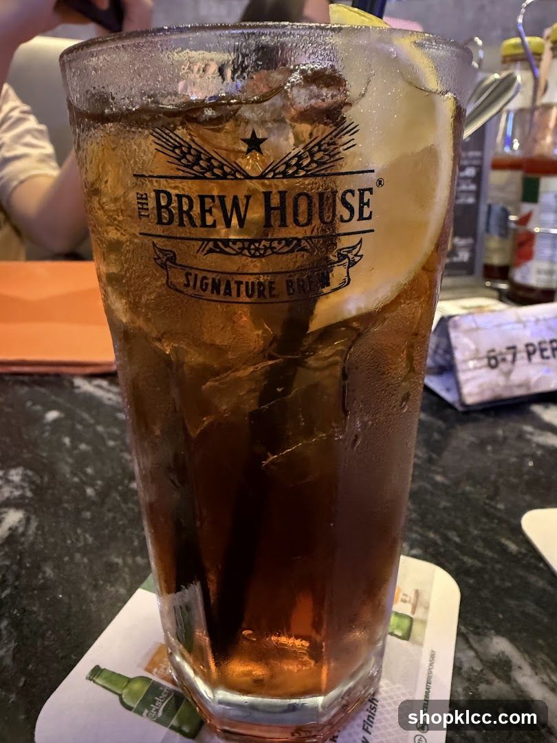 Iced Tea with Lemon