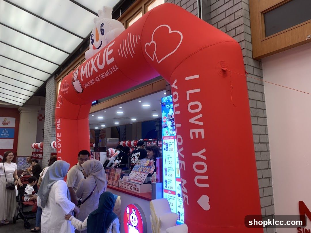 Mixue Ice Cream and Tea Store Entrance