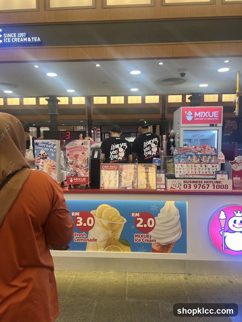 Mixue Ice Cream and Tea Store