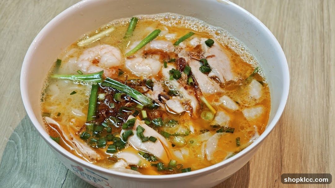 Foodies' Nest Food Court • The Starling