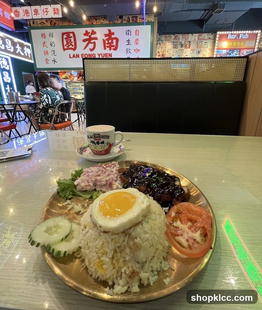 Food and Drink at Lan Fong Yuen