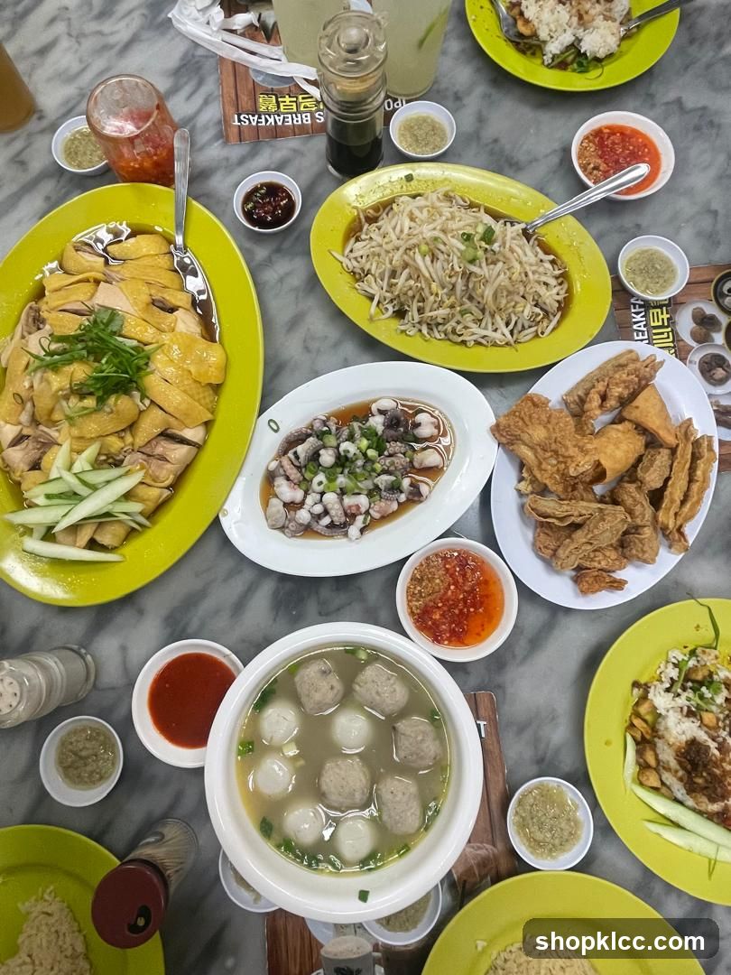 Hainanese Chicken Rice and Sides