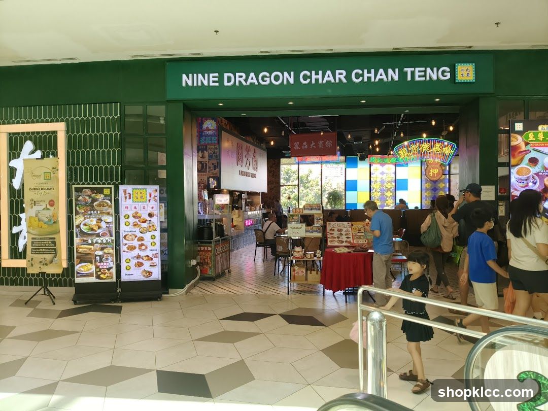 九龙冰室 Nine Dragon Char Chan Teng • The Starling