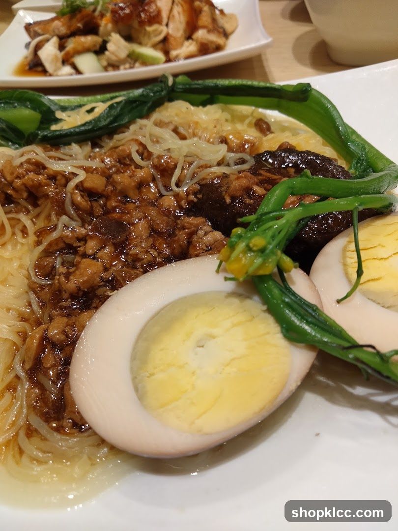 Noodles with Braised Pork and Egg