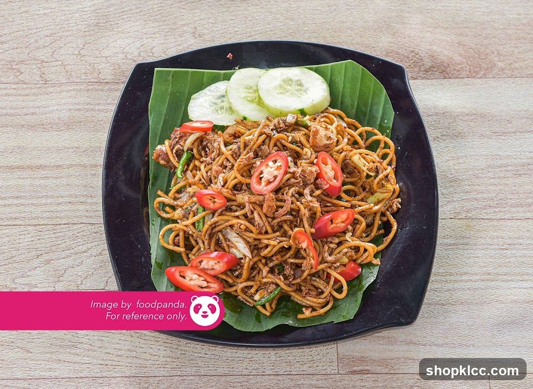 Noodles with Chili and Cucumber