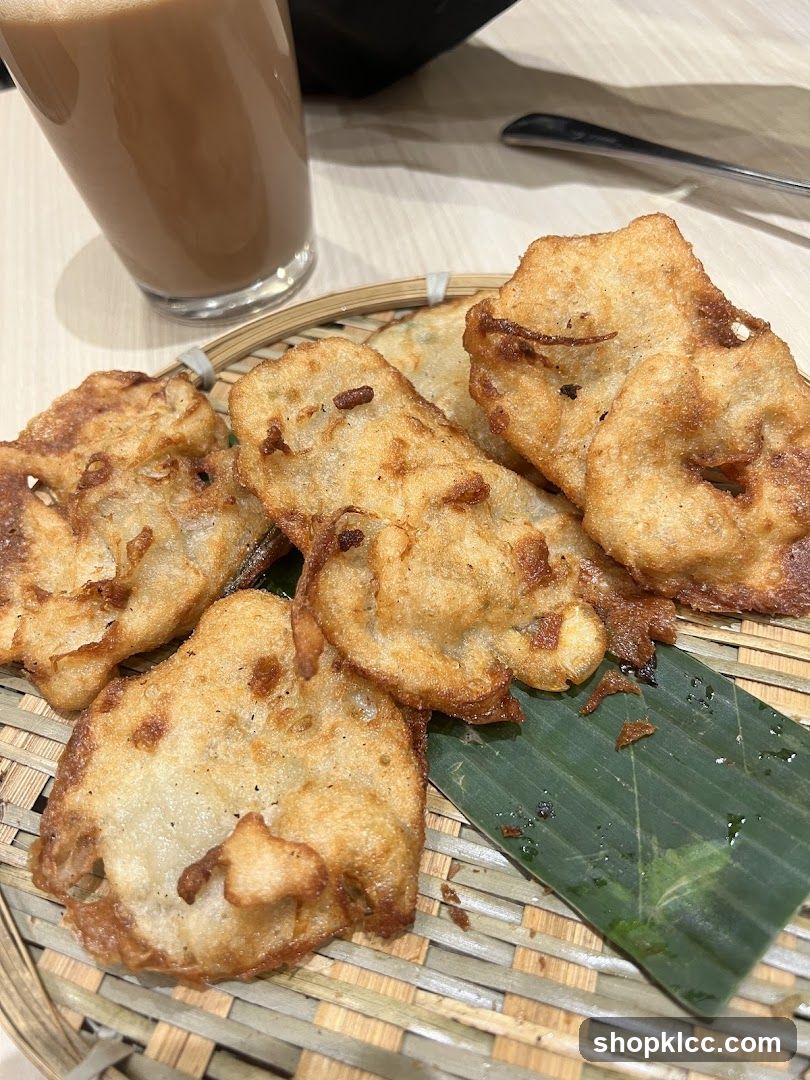 Fried Banana Fritters with Drink