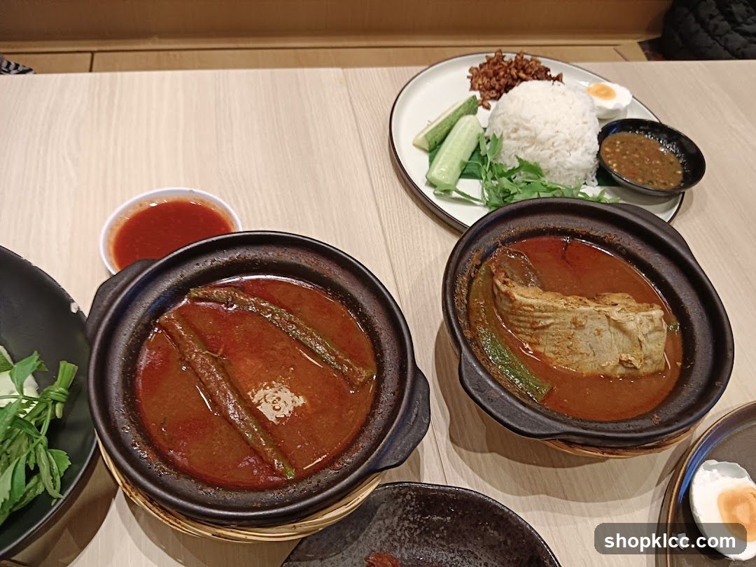 Curry dishes with rice