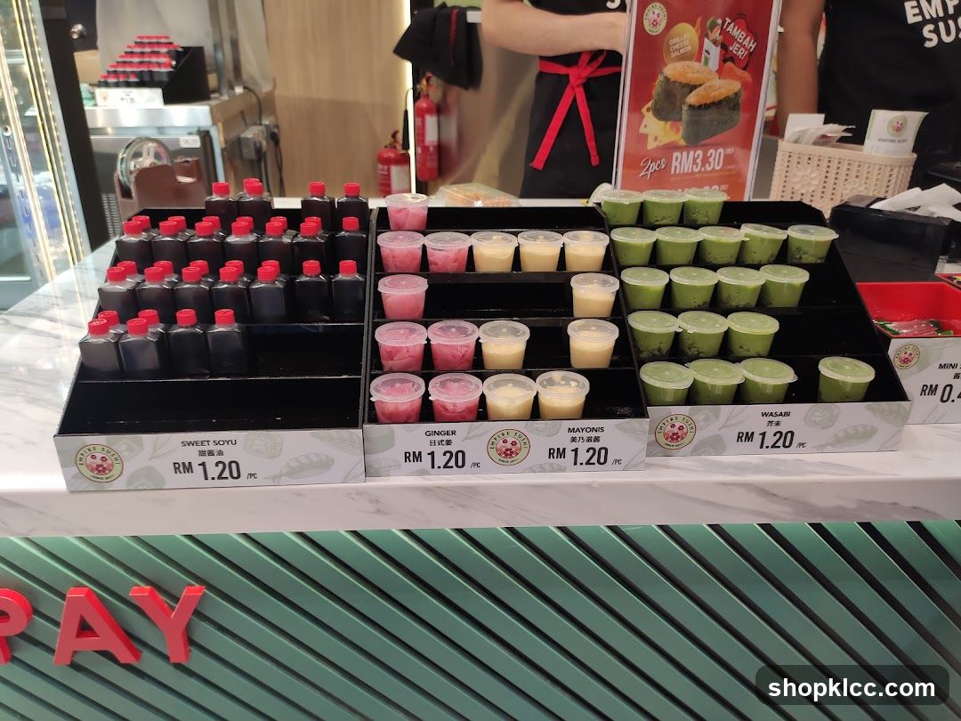 Condiments Display