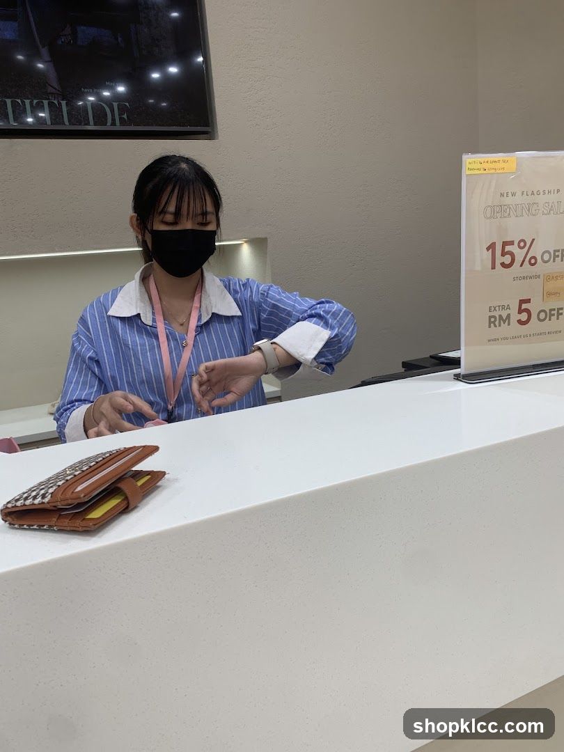 Cashier Checking Watch