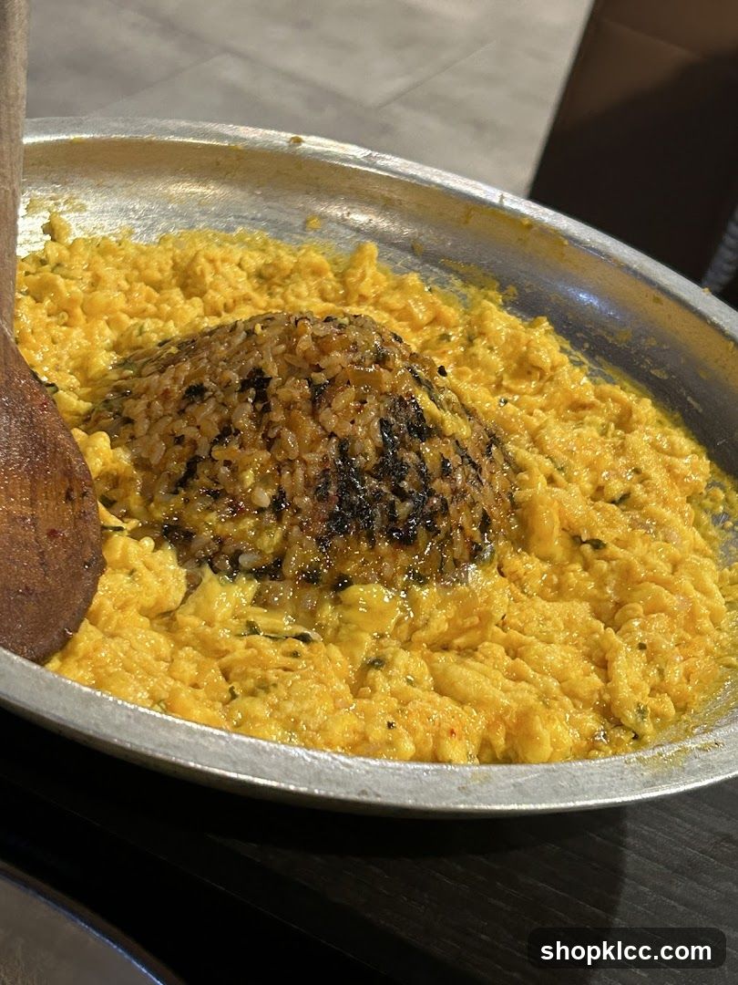 Scrambled Eggs with Rice