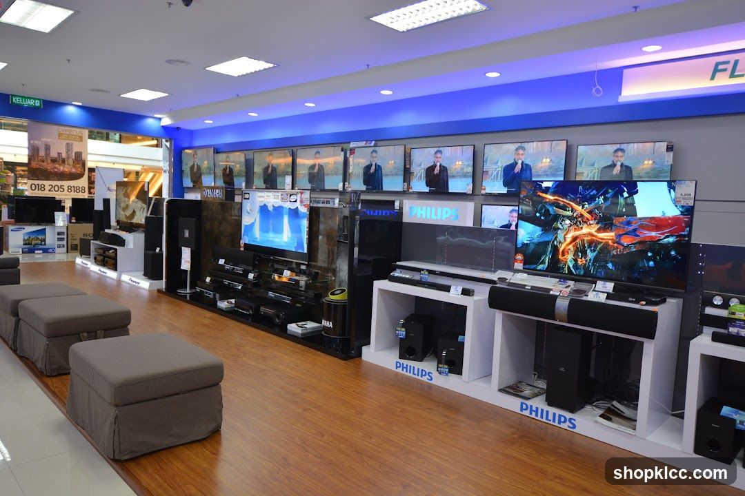 Electronics Store Display