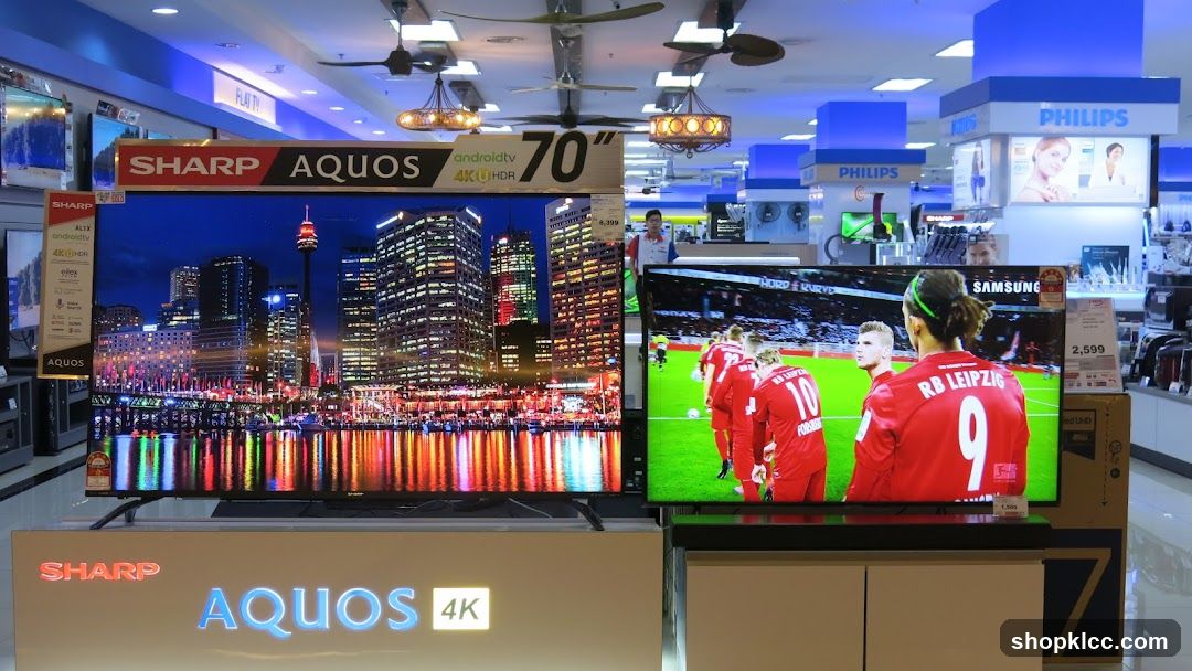 Electronics Store Display