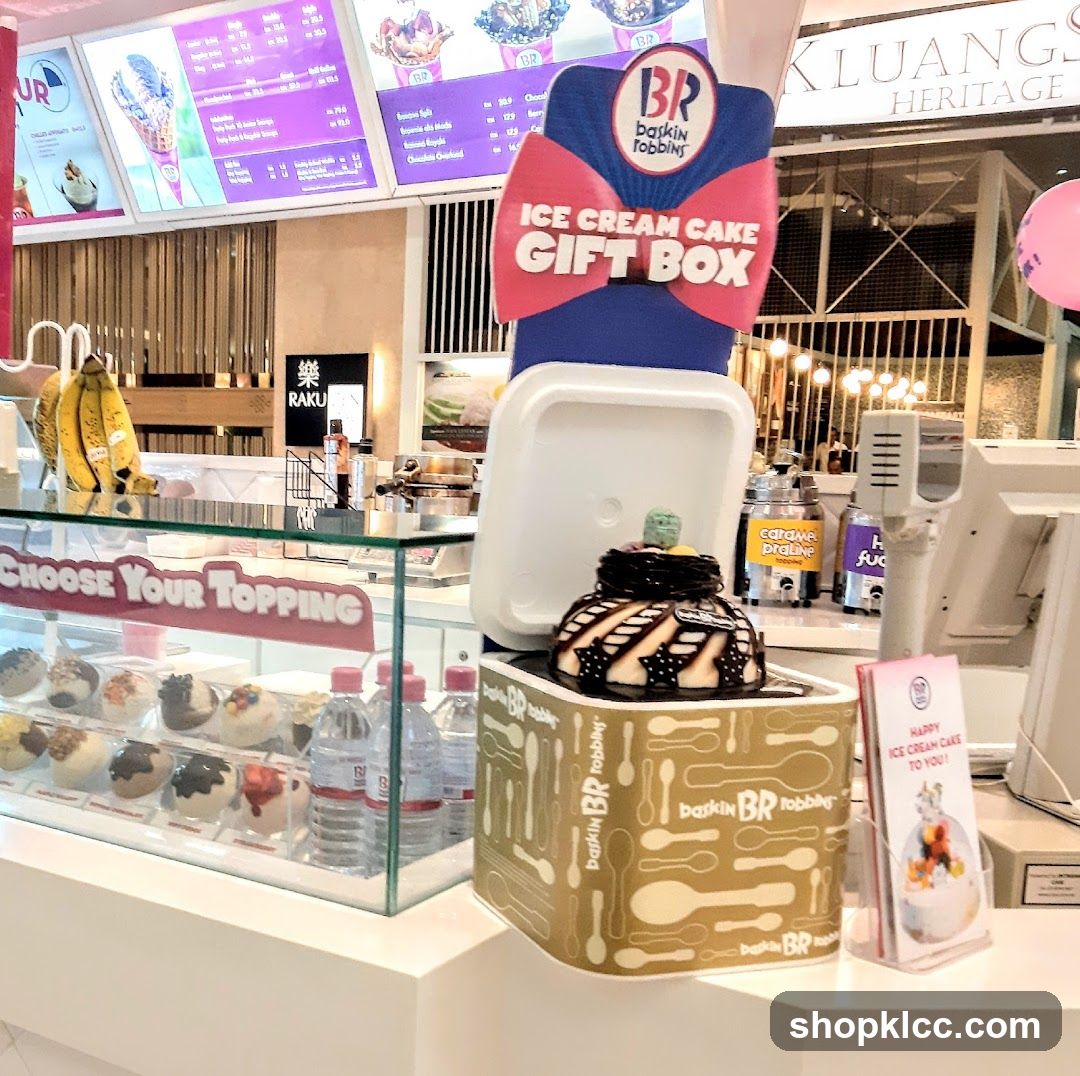 Barkin Baking Ice Cream Cake Display