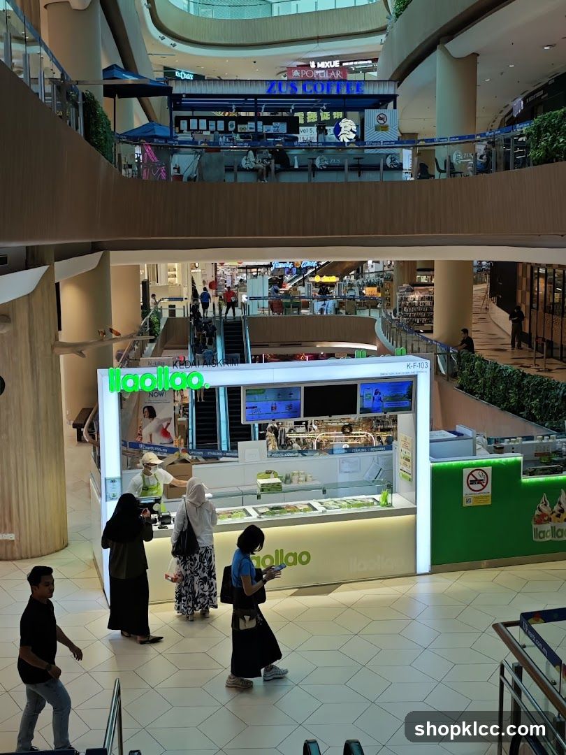 mall food court interior