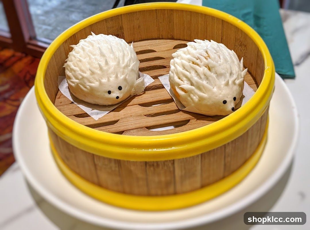 Hedgehog-shaped steamed buns