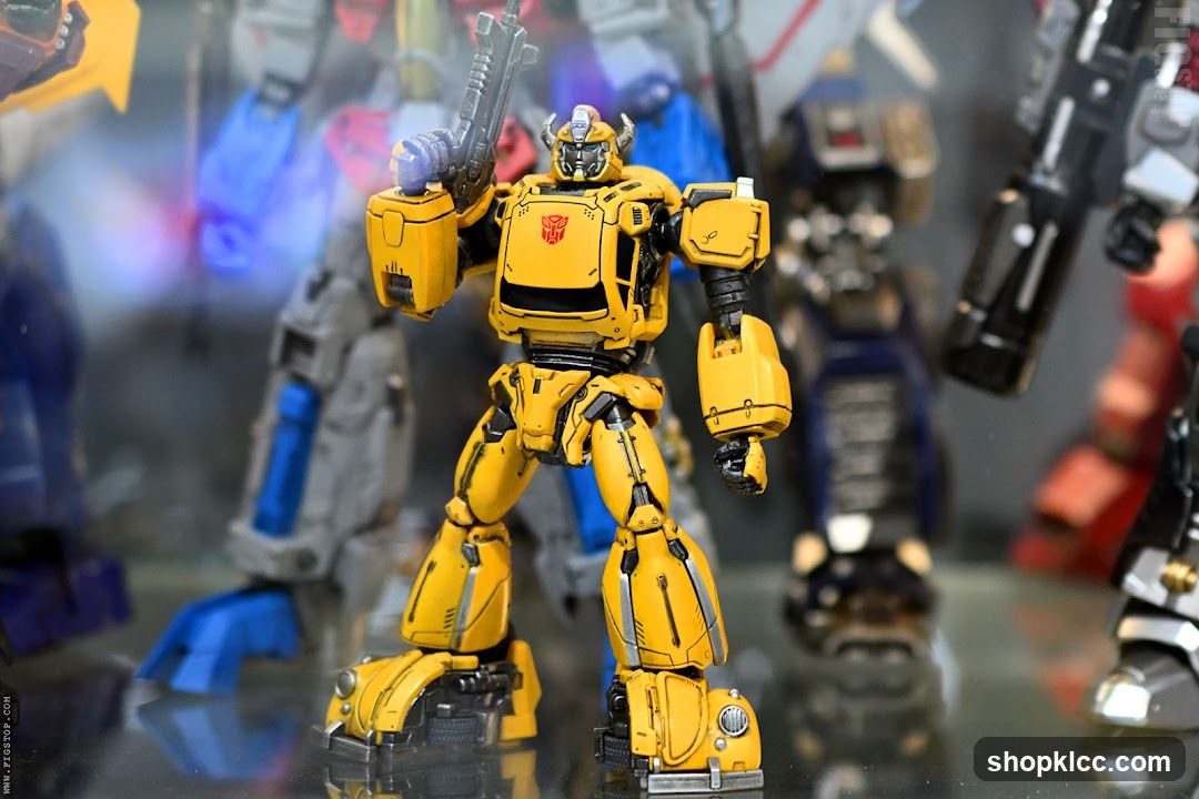 Bumblebee Action Figure Display