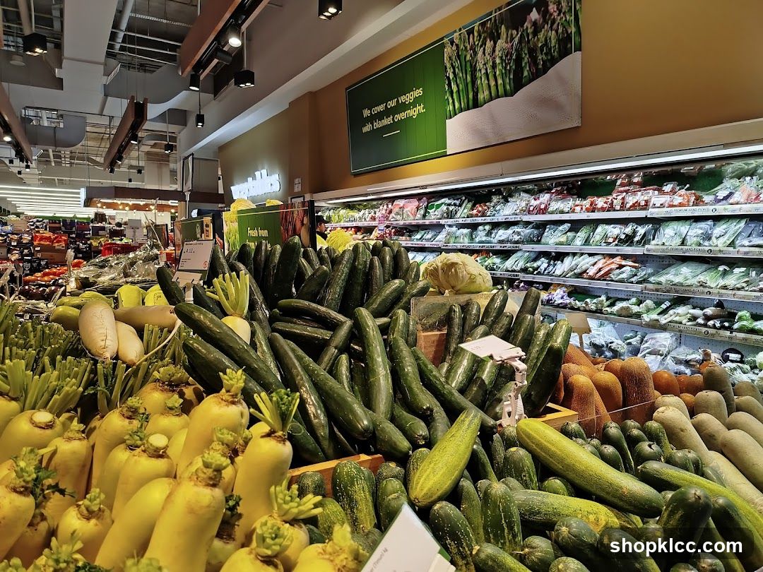 Fresh Produce Display in Grocery Store