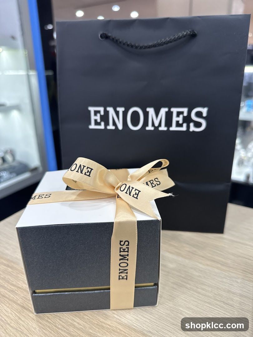 Enomes Gift Box and Bag