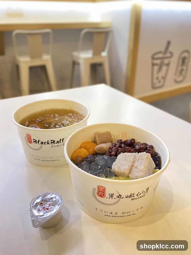BlackBall Dessert Shop Interior