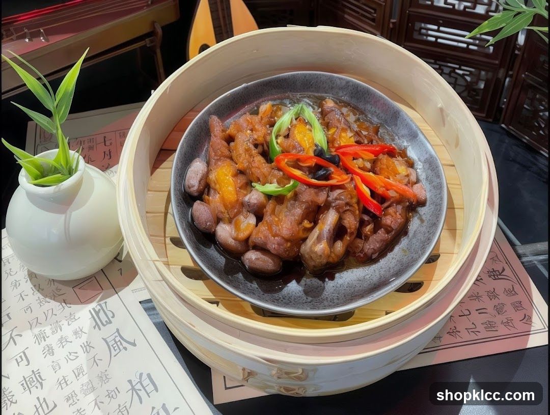 Steamed Chicken with Peanuts