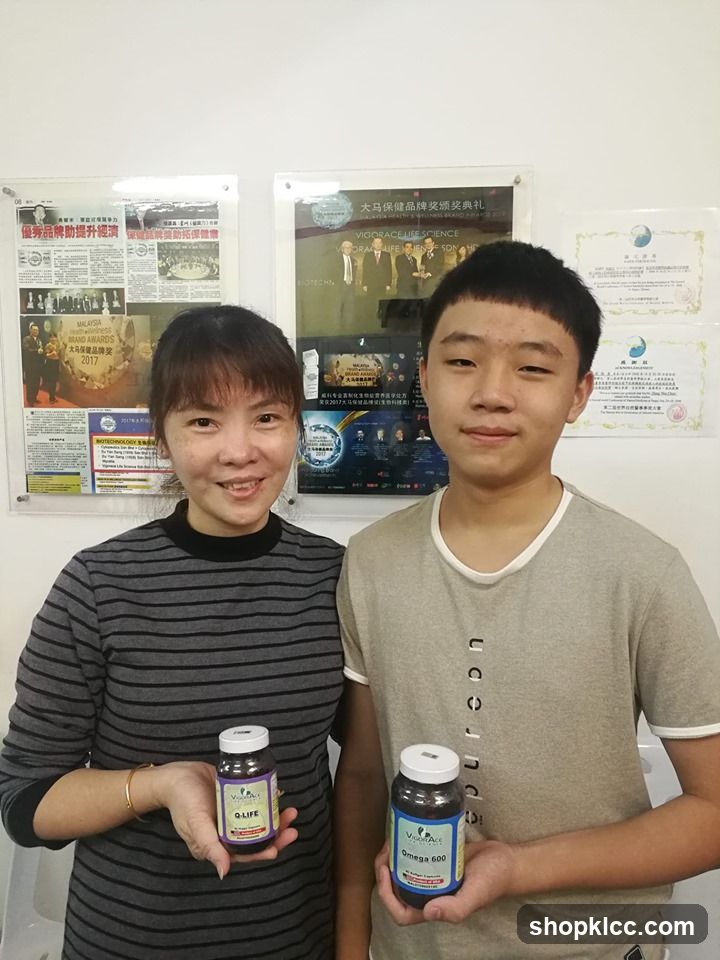 Product Display with Family