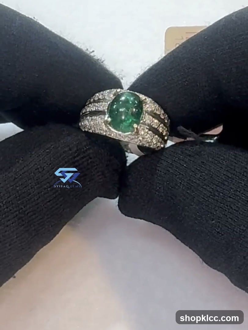 Elegant Ring Display