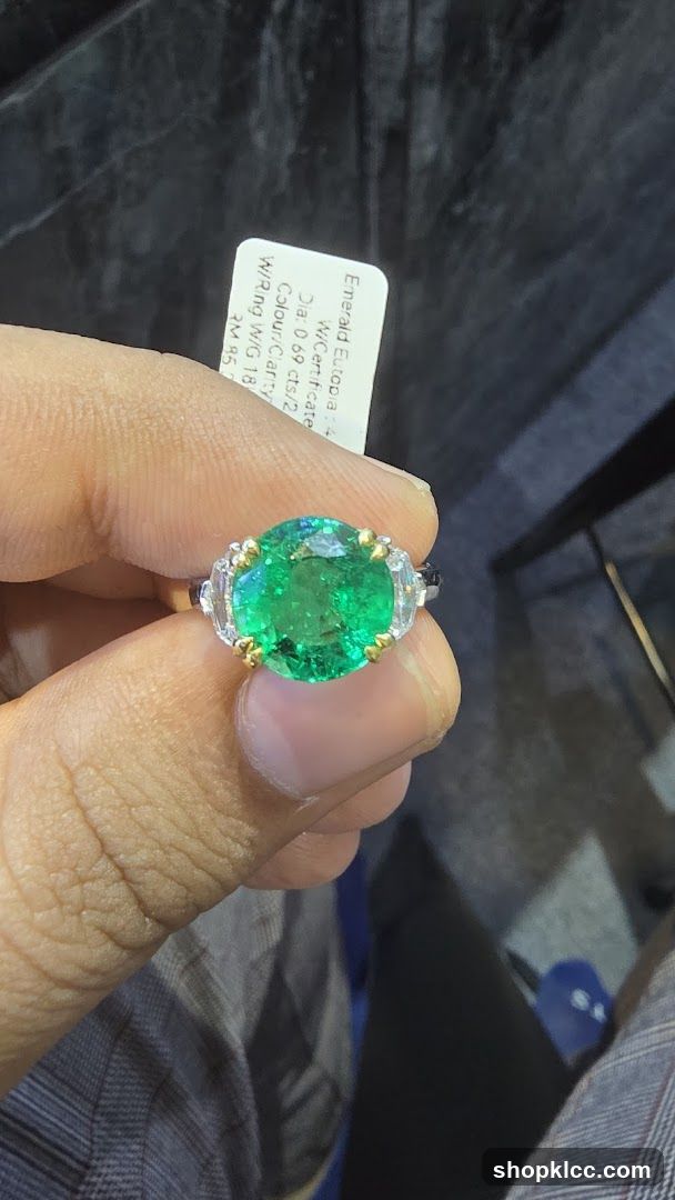 Emerald Ring with Tag
