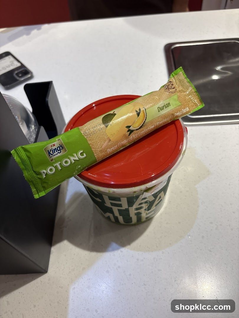 Potong Durian Ice Cream and Chai Tea