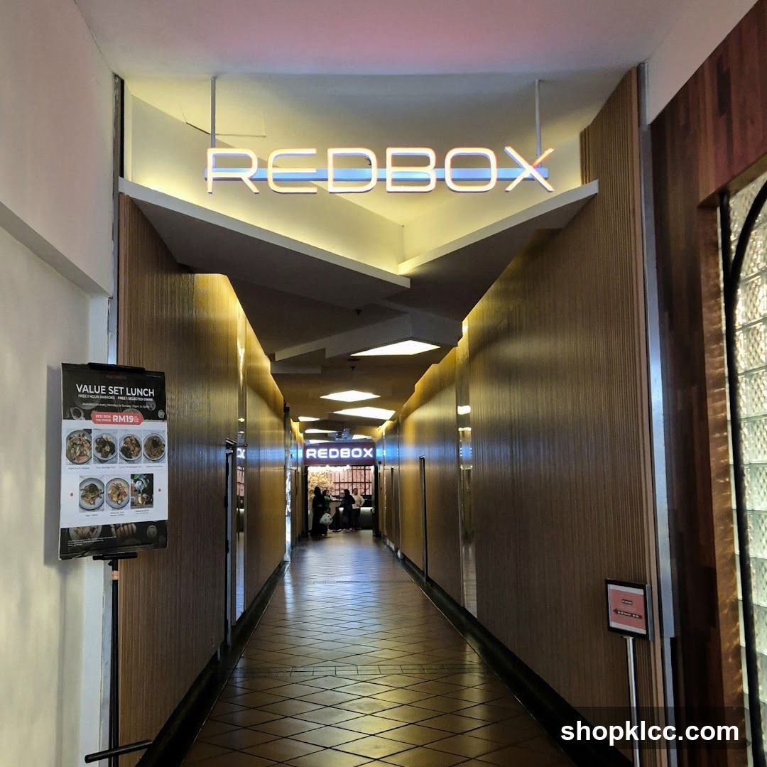 Redbox Interior Corridor