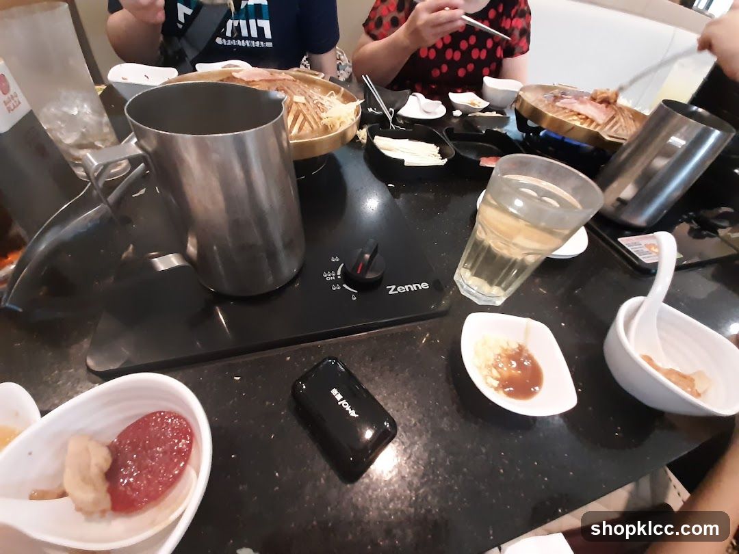 Hot Pot Dining Table