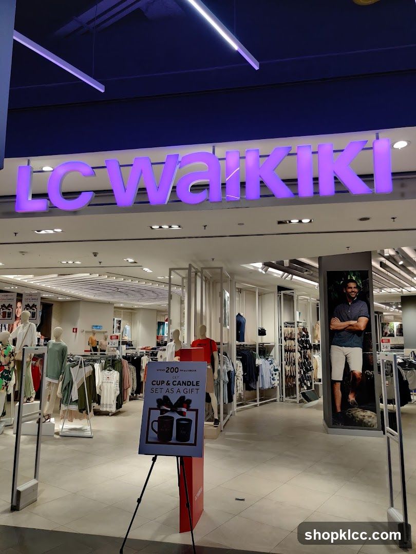 LC Waikiki Storefront