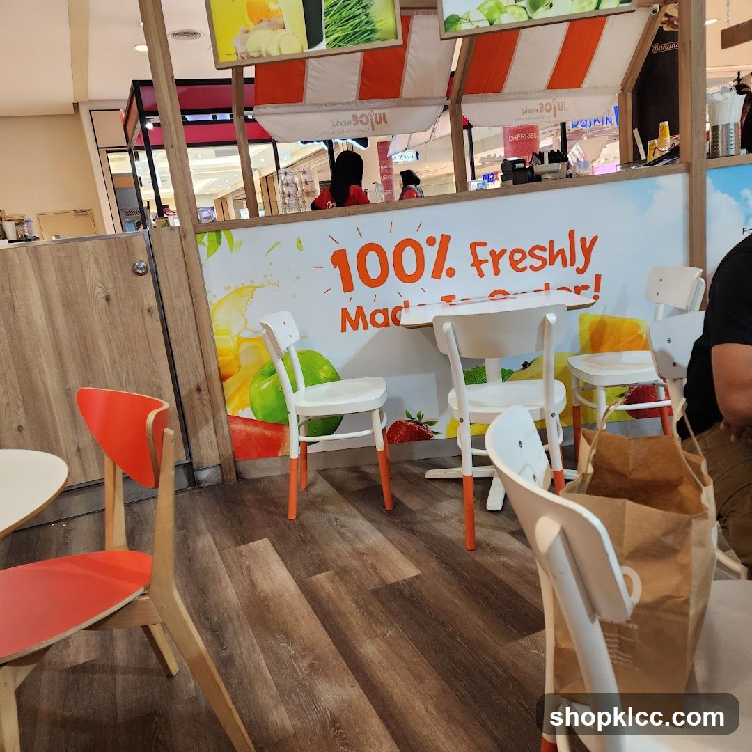 Juice Bar Seating Area